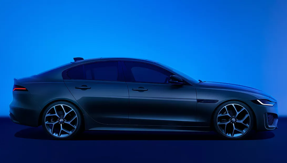 Jaguar XE 2024